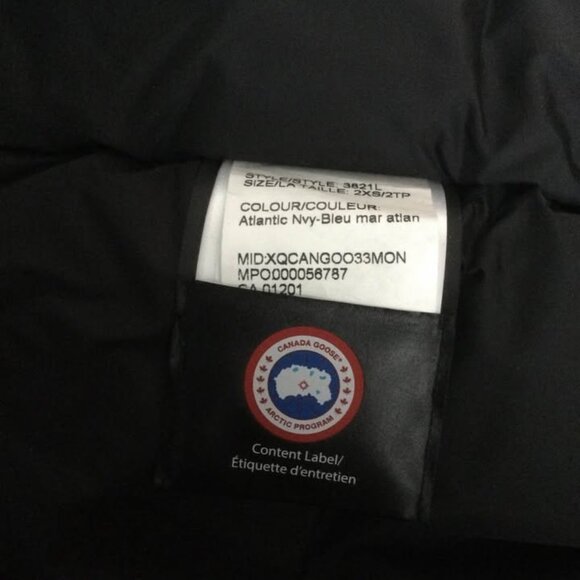 Canada Goose Sherbrooke Parka - Picture 11 of 12